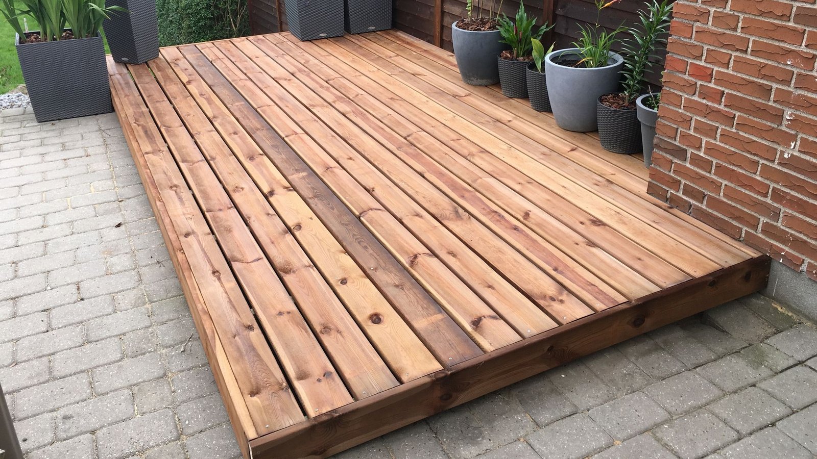 Deck Repair specialists serving Chamblee, GA